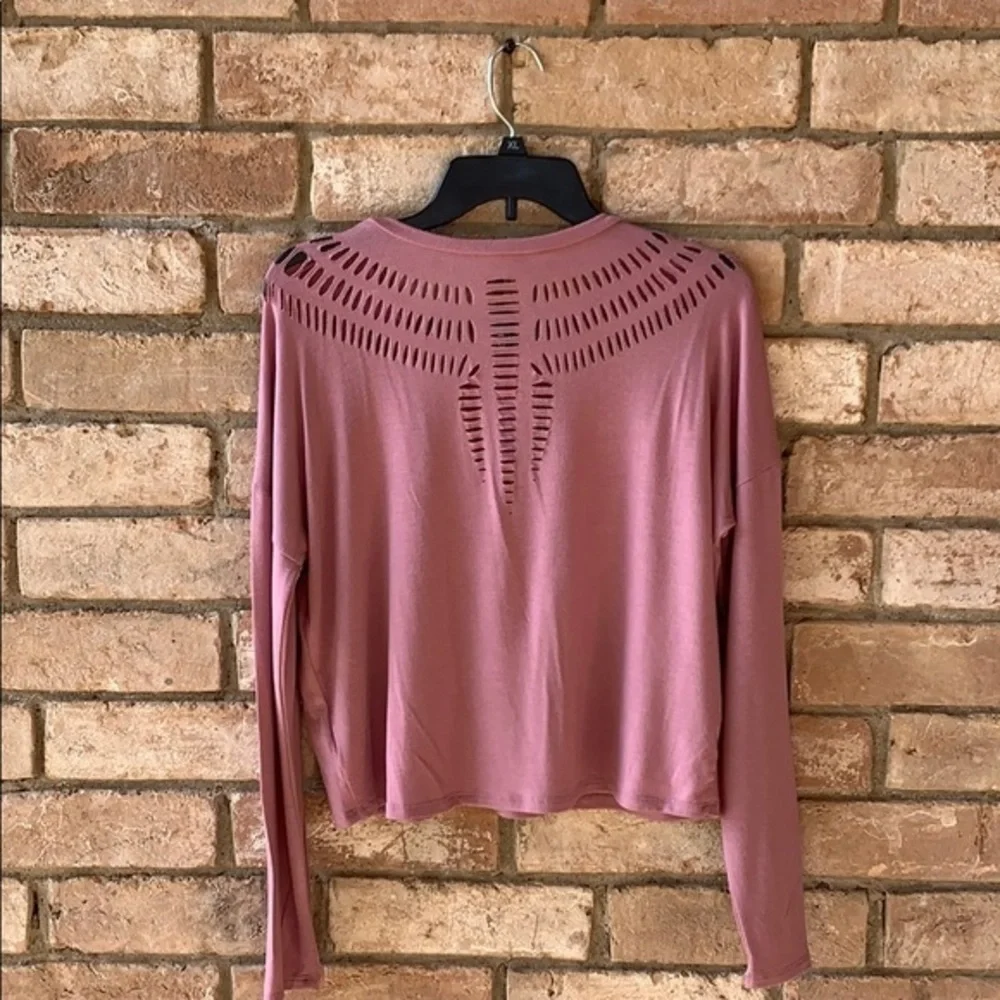 Express Distressed Dusty Pink Top